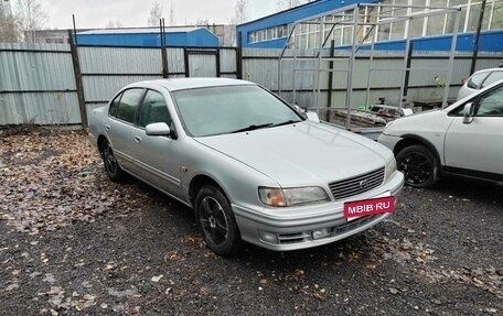 Nissan Cefiro II, 1995 год, 140 000 рублей, 2 фотография