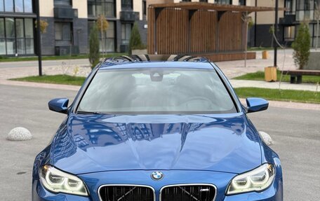 BMW M5, 2013 год, 4 100 000 рублей, 2 фотография