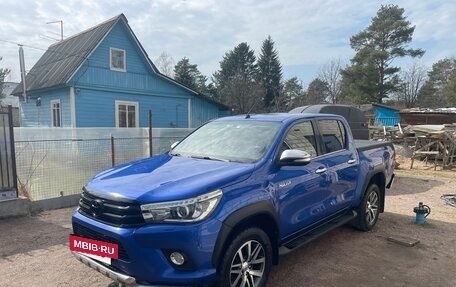 Toyota Hilux VIII, 2016 год, 3 450 000 рублей, 6 фотография