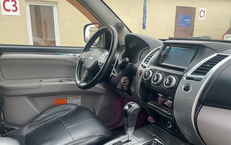 Mitsubishi Pajero Sport II рестайлинг, 2012 год, 1 590 000 рублей, 9 фотография