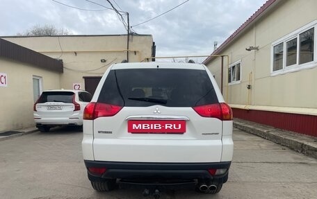 Mitsubishi Pajero Sport II рестайлинг, 2012 год, 1 590 000 рублей, 7 фотография