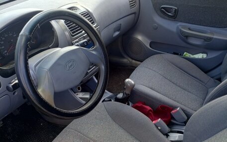 Hyundai Accent II, 2004 год, 380 000 рублей, 2 фотография