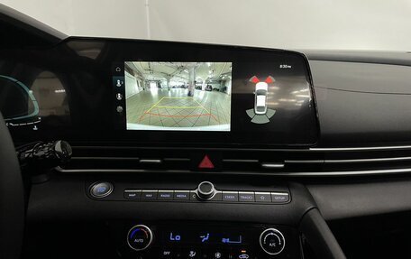 Hyundai Elantra, 2024 год, 2 550 000 рублей, 17 фотография