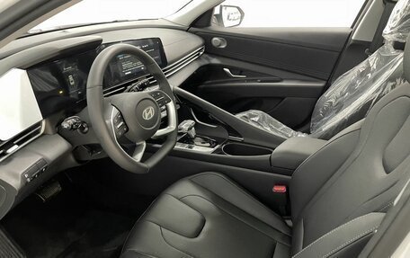 Hyundai Elantra, 2024 год, 2 550 000 рублей, 14 фотография