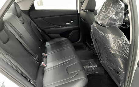 Hyundai Elantra, 2024 год, 2 550 000 рублей, 22 фотография
