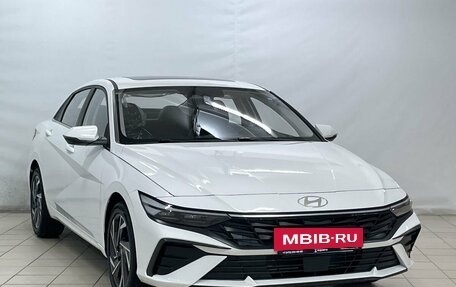 Hyundai Elantra, 2024 год, 2 550 000 рублей, 2 фотография