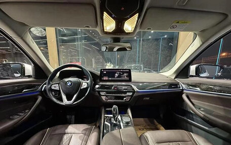 BMW 5 серия, 2021 год, 3 994 530 рублей, 10 фотография