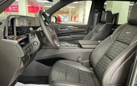 Cadillac Escalade V, 2023 год, 15 900 000 рублей, 7 фотография