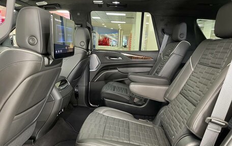 Cadillac Escalade V, 2023 год, 15 900 000 рублей, 11 фотография