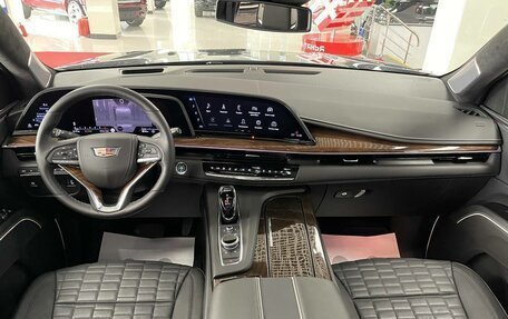 Cadillac Escalade V, 2023 год, 15 900 000 рублей, 15 фотография