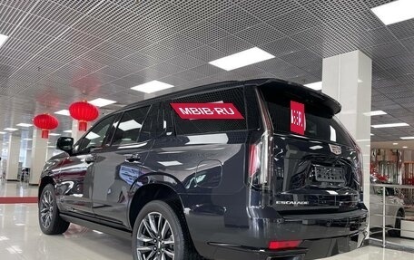 Cadillac Escalade V, 2023 год, 15 900 000 рублей, 2 фотография
