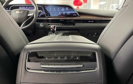 Cadillac Escalade V, 2023 год, 15 900 000 рублей, 24 фотография