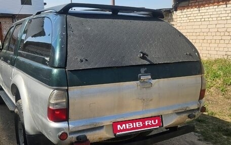 Mitsubishi L200 III рестайлинг, 2003 год, 550 000 рублей, 4 фотография