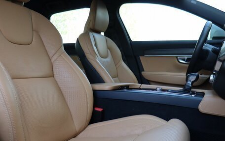Volvo V90 Cross Country I рестайлинг, 2018 год, 2 990 000 рублей, 11 фотография