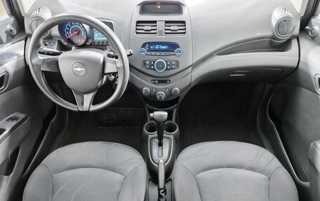Chevrolet Spark III, 2013 год, 573 000 рублей, 13 фотография
