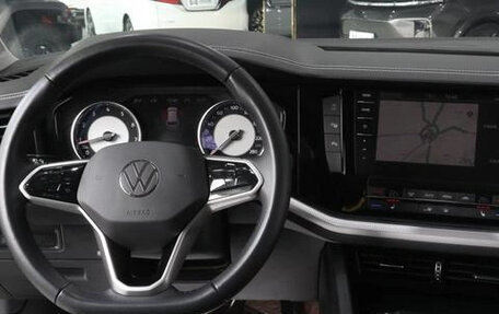 Volkswagen Touareg III, 2021 год, 4 322 933 рублей, 10 фотография