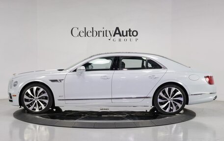 Bentley Flying Spur, 2022 год, 16 116 406 рублей, 3 фотография
