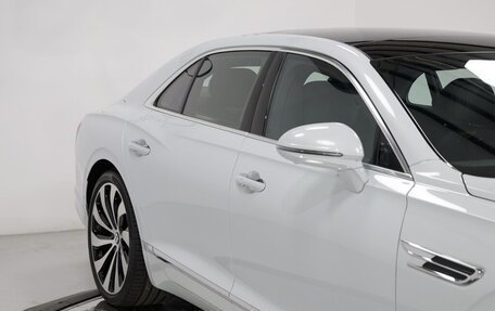 Bentley Flying Spur, 2022 год, 16 116 406 рублей, 13 фотография