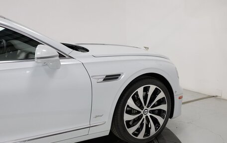 Bentley Flying Spur, 2022 год, 16 116 406 рублей, 15 фотография