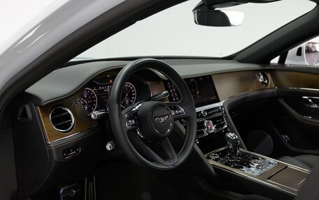 Bentley Flying Spur, 2022 год, 16 116 406 рублей, 27 фотография