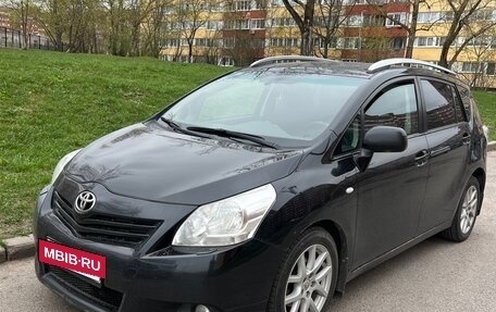 Toyota Verso I, 2010 год, 1 100 000 рублей, 6 фотография