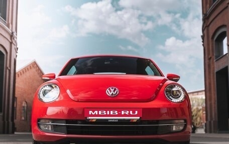 Volkswagen Beetle, 2013 год, 1 890 000 рублей, 5 фотография