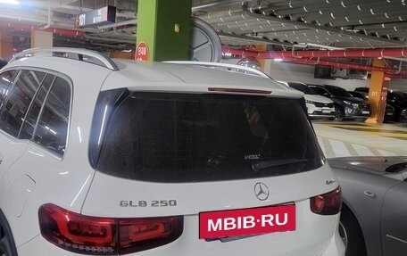 Mercedes-Benz GLB, 2021 год, 2 970 000 рублей, 6 фотография