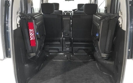 Nissan Serena IV, 2010 год, 1 259 000 рублей, 20 фотография