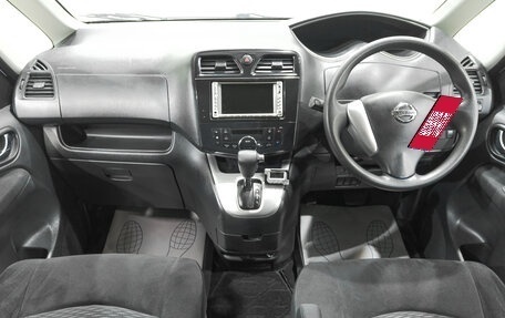 Nissan Serena IV, 2010 год, 1 259 000 рублей, 11 фотография