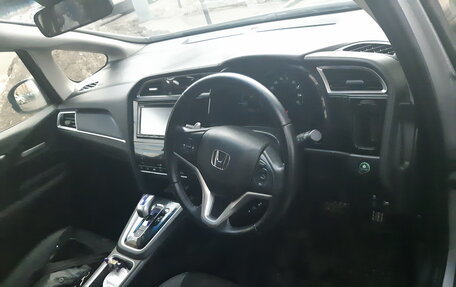 Honda Shuttle II, 2016 год, 1 550 000 рублей, 7 фотография