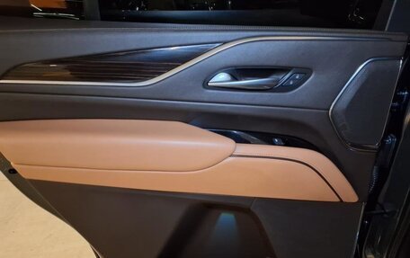 Cadillac Escalade V, 2021 год, 8 474 762 рублей, 10 фотография