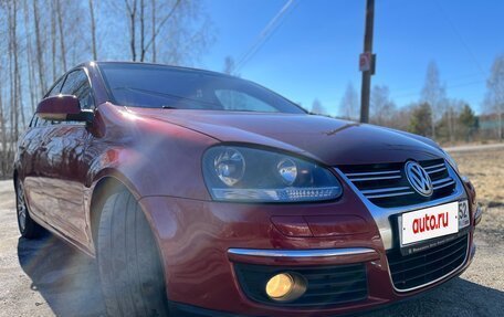 Volkswagen Jetta VI, 2010 год, 650 000 рублей, 24 фотография