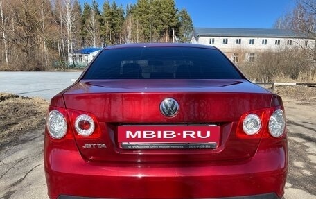Volkswagen Jetta VI, 2010 год, 650 000 рублей, 9 фотография