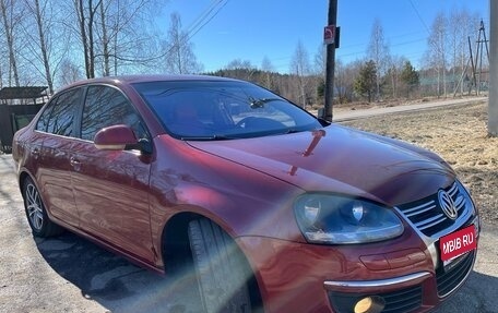 Volkswagen Jetta VI, 2010 год, 650 000 рублей, 38 фотография