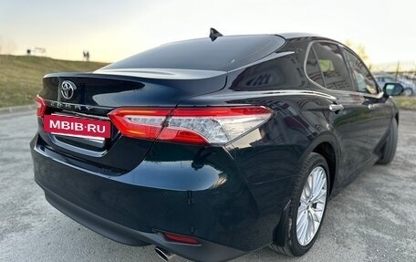 Toyota Camry, 2019 год, 3 200 000 рублей, 8 фотография