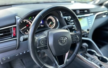Toyota Camry, 2019 год, 3 200 000 рублей, 14 фотография