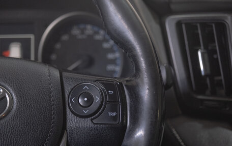 Toyota RAV4, 2017 год, 2 459 000 рублей, 14 фотография