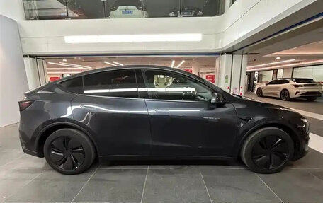 Tesla Model Y I, 2025 год, 4 360 000 рублей, 5 фотография