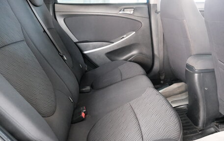 Hyundai Solaris II рестайлинг, 2011 год, 859 000 рублей, 24 фотография