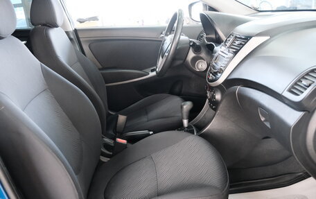 Hyundai Solaris II рестайлинг, 2011 год, 859 000 рублей, 22 фотография