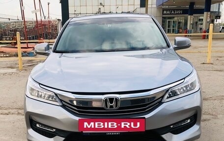 Honda Accord IX рестайлинг, 2017 год, 2 450 000 рублей, 3 фотография