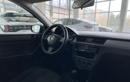 Skoda Rapid I, 2015 год, 999 000 рублей, 18 фотография