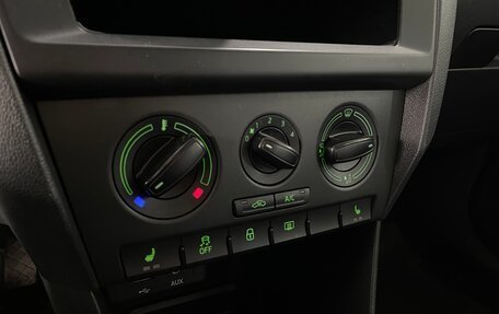 Skoda Rapid I, 2015 год, 999 000 рублей, 29 фотография