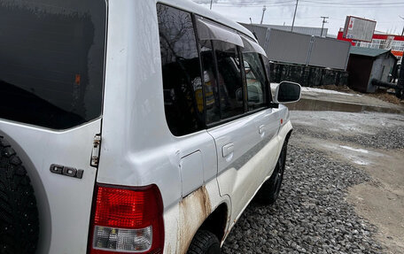 Mitsubishi Pajero iO, 1999 год, 400 000 рублей, 6 фотография