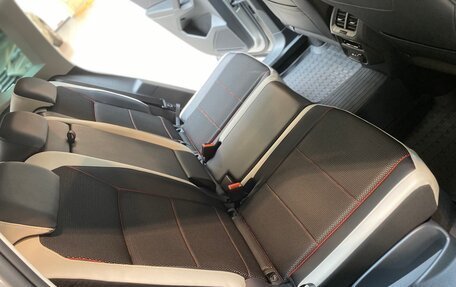 Volkswagen Tiguan II, 2021 год, 3 350 000 рублей, 8 фотография