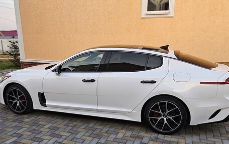 KIA Stinger I, 2018 год, 3 200 000 рублей, 6 фотография