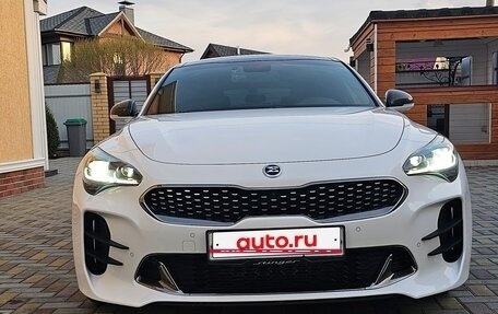 KIA Stinger I, 2018 год, 3 200 000 рублей, 3 фотография