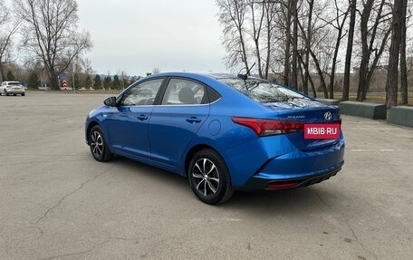 Hyundai Solaris II рестайлинг, 2021 год, 1 690 000 рублей, 3 фотография