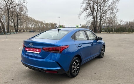 Hyundai Solaris II рестайлинг, 2021 год, 1 690 000 рублей, 6 фотография