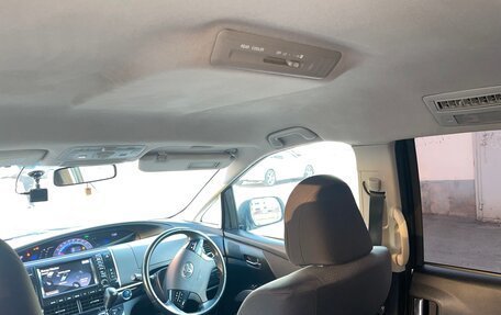 Toyota Estima III рестайлинг -2, 2014 год, 2 350 000 рублей, 14 фотография